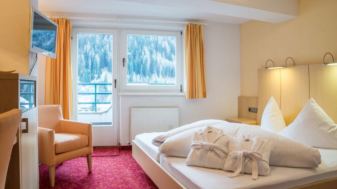 Hotel Haus Battisti St. Anton am Arlberg Exterior foto